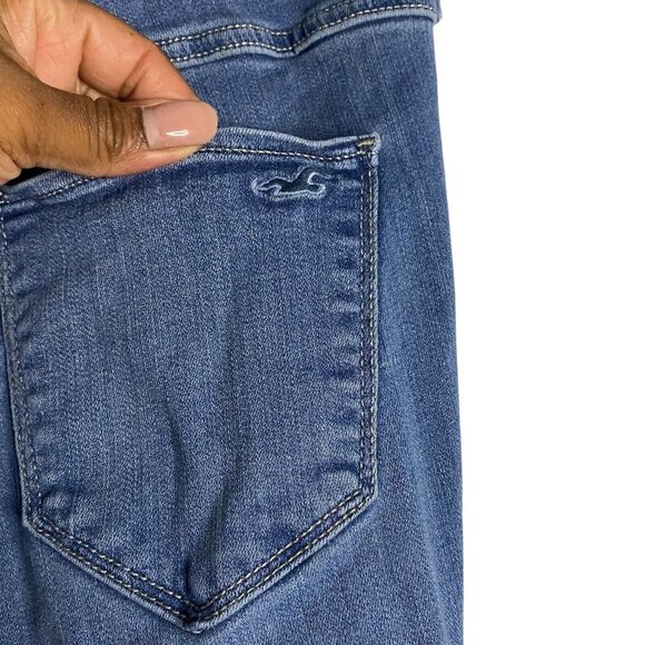 Hollister Women's High Rise Advanced Stretch Jean Legging - Picture 5 of 8